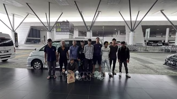 Giải cứu 10 ngư dân Việt Nam tại Malaysia: Cảnh báo rủi ro khi tìm việc làm ở nước ngoài